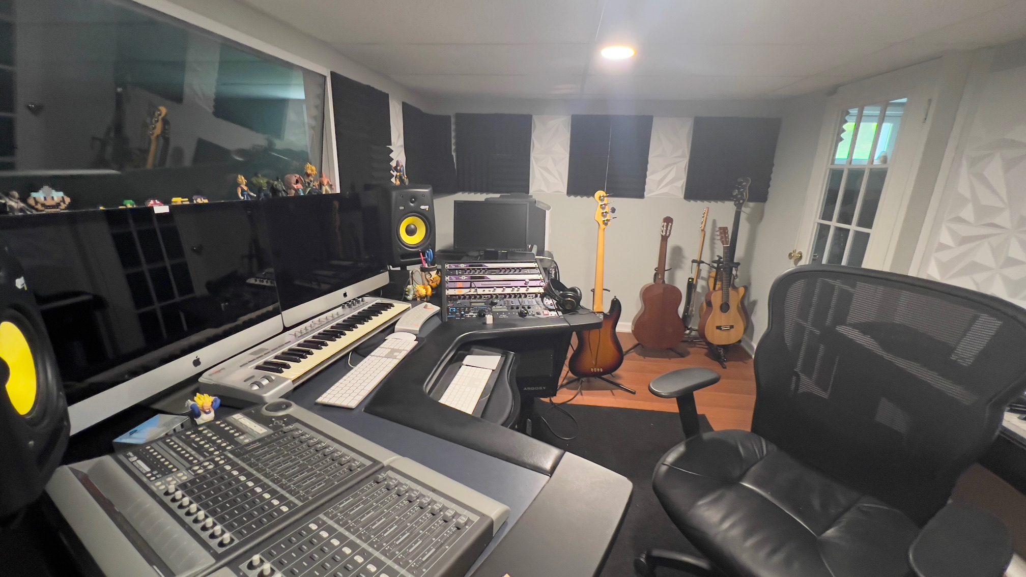 Production desk and instruments